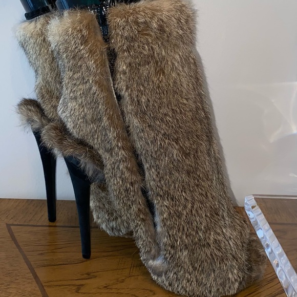 Celine Rabbit Fur Boots - Picture 5 of 10